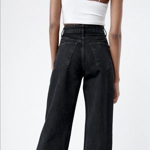 Zara wide-leg raw hem jeans in Black